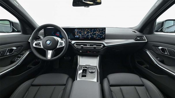 BMW 330 Touring e xDrive 215 kW image number 7