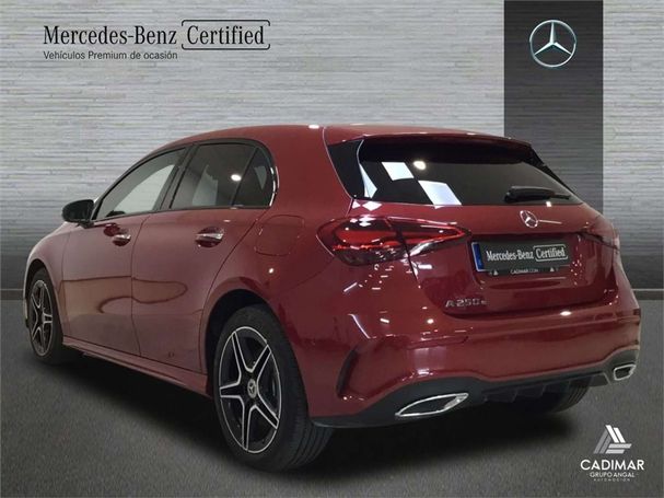 Mercedes-Benz A 250 e 160 kW image number 4