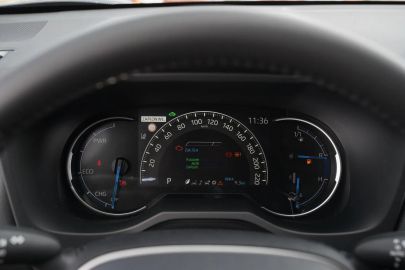 Car image 14