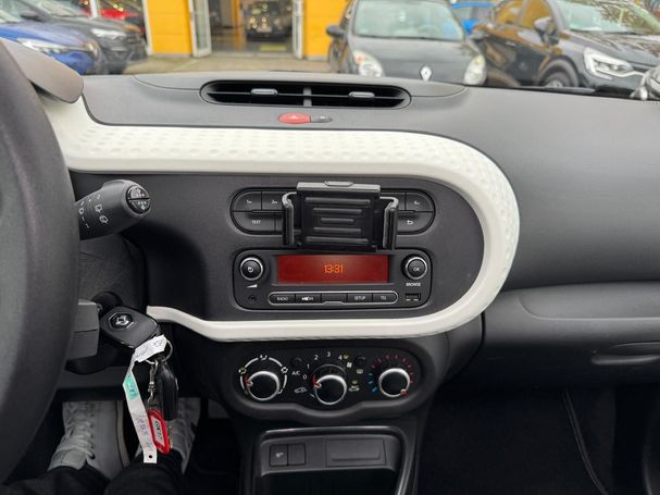 Renault Twingo SCe 75 LIMITED 54 kW image number 12