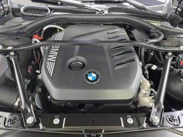 Car image 36