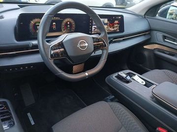 Car image 36