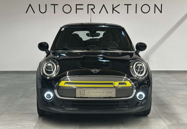 Mini Cooper SE Trim M 135 kW image number 2