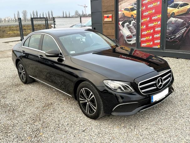 Mercedes-Benz E 220 d 9G-Tronic 143 kW image number 2