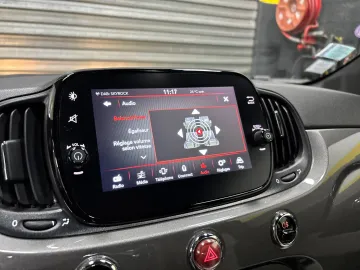 Car image 32