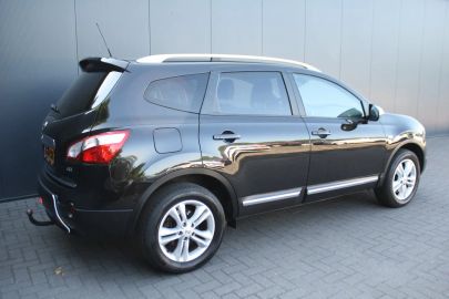 Car image 47
