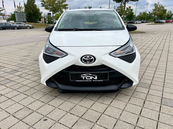 Toyota Aygo 53 kW image number 3