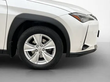 Car image 31