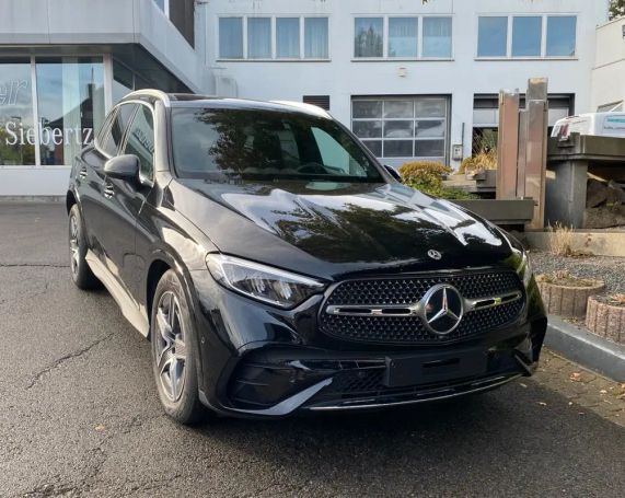 Mercedes-Benz GLC 300 190 kW image number 4