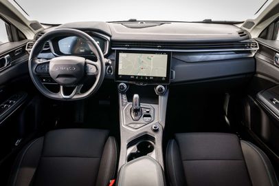 Car image 25