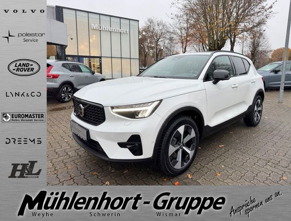 Volvo XC40 B4 Plus Dark DKG 145 kW image number 1