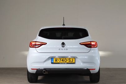 Car image 36