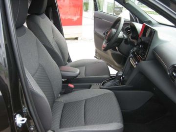 Car image 21