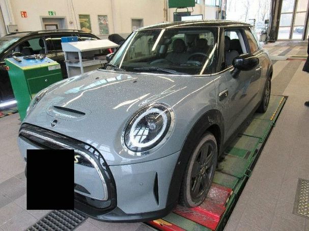 Mini Cooper SE Classic Trim 135 kW image number 1