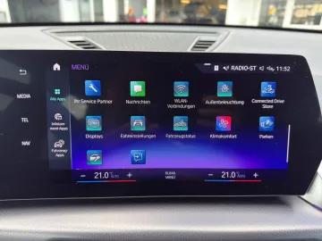 Car image 41