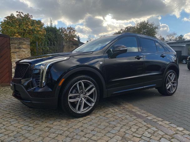 Cadillac XT4 2.0 AWD 169 kW image number 1