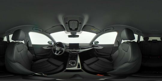 Car image 28