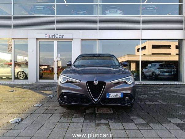 Alfa Romeo Stelvio AT8 Q4 140 kW image number 16