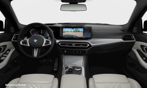 BMW 330 Touring M Sport 185 kW image number 3