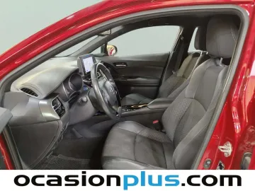 Car image 10