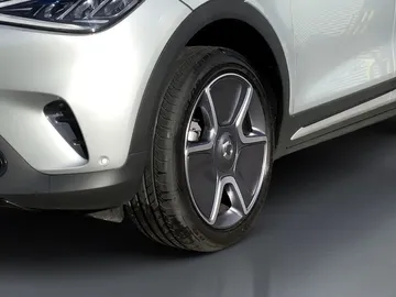 Car image 28