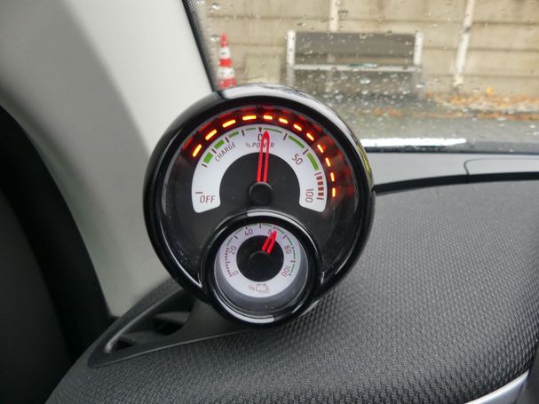 Smart ForTwo coupe EQ 60 kW image number 8