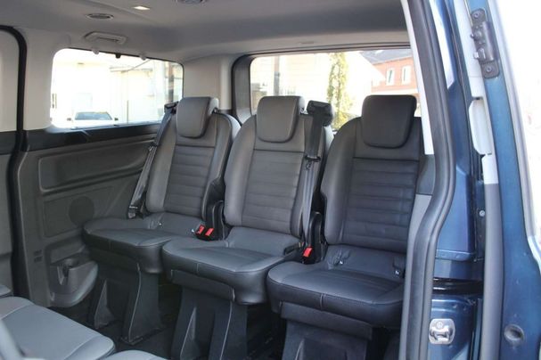 Ford Tourneo Custom 320 Titanium 96 kW image number 3