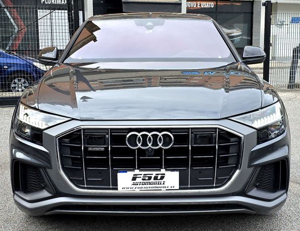 Audi Q8 50 TDI quattro S-line Sport 210 kW image number 3