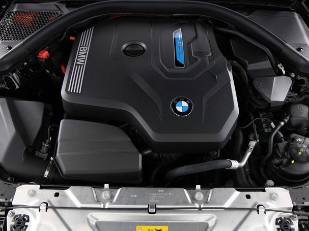 BMW 330e Touring 215 kW image number 5