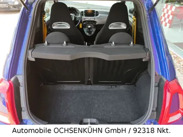 Car image 11