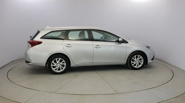 Toyota Auris 97 kW image number 8