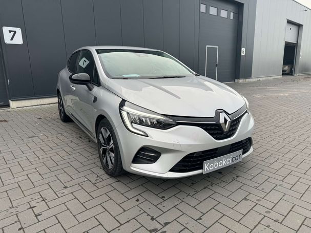 Renault Clio TCe 66 kW image number 2