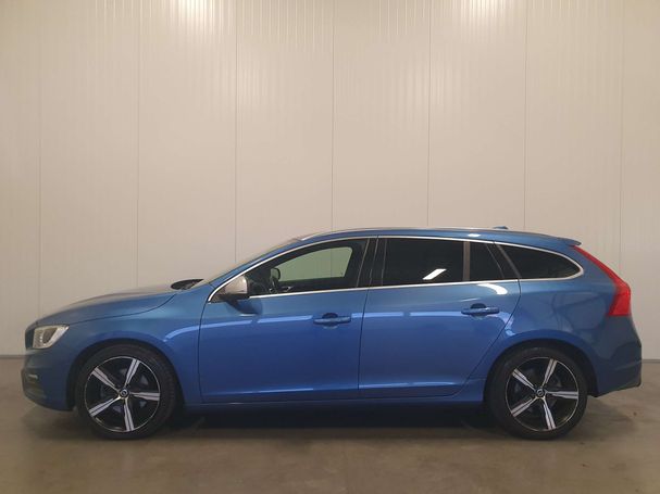 Volvo V60 T4 140 kW image number 17