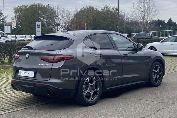 Alfa Romeo Stelvio 2.2 Diesel AT8 118 kW image number 5