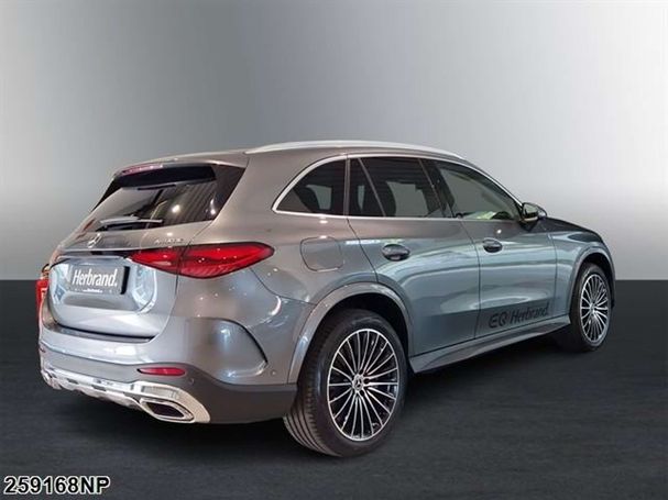 Mercedes-Benz GLC 300 de AMG Plus 4Matic 245 kW image number 3