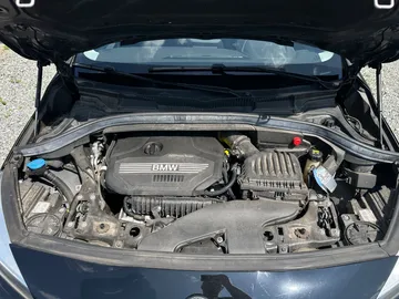 Car image 46