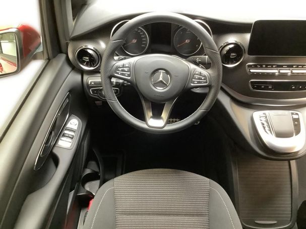 Mercedes-Benz V 300d Edition 1 174 kW image number 4