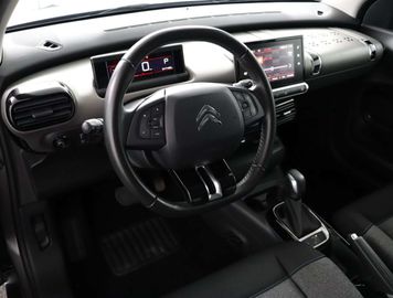 Car image 37