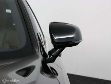 Car image 37