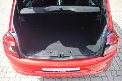 Car image 29