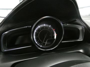 Car image 38