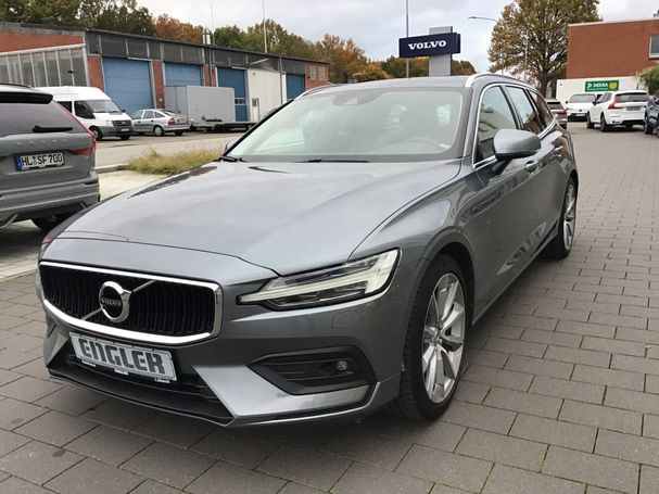 Volvo V60 D3 Momentum 110 kW image number 1