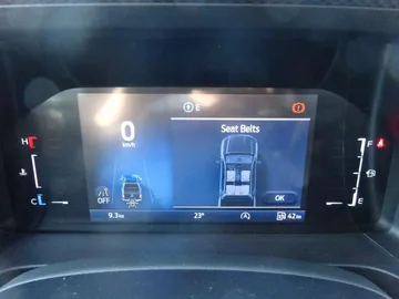 Car image 29
