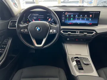 Car image 35