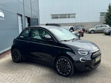 Car image 37