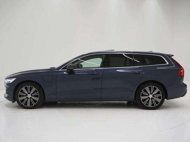 Volvo V60 T8 Twin Engine Inscription AWD 287 kW image number 2