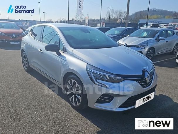 Renault Clio TCe 90 66 kW image number 16