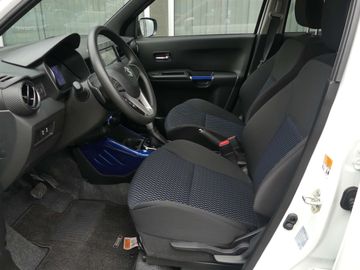 Car image 9