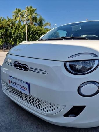 Fiat 500 e 70 kW image number 4