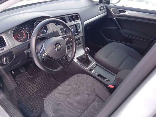 Volkswagen Golf 1.2 TSI Comfortline 77 kW image number 11